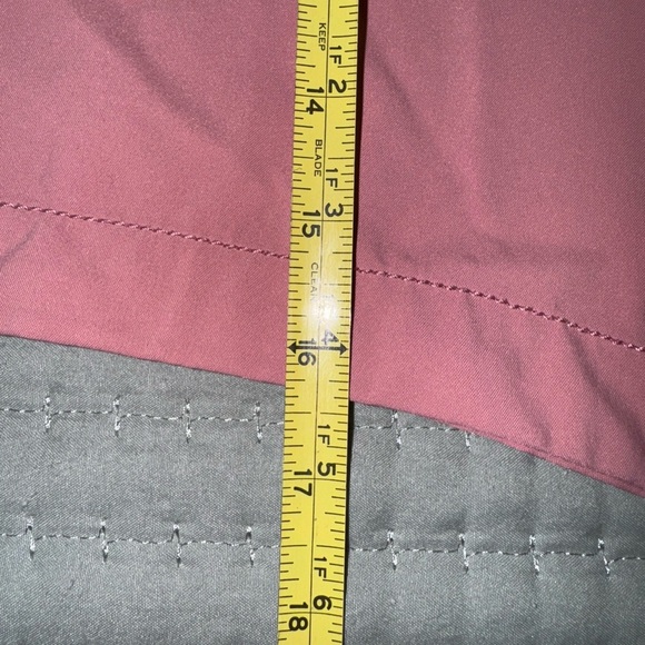 Abercrombie & Fitch men’s Mauve Bermuda Pocket Lightweight Inside Lining size M - Picture 13 of 15